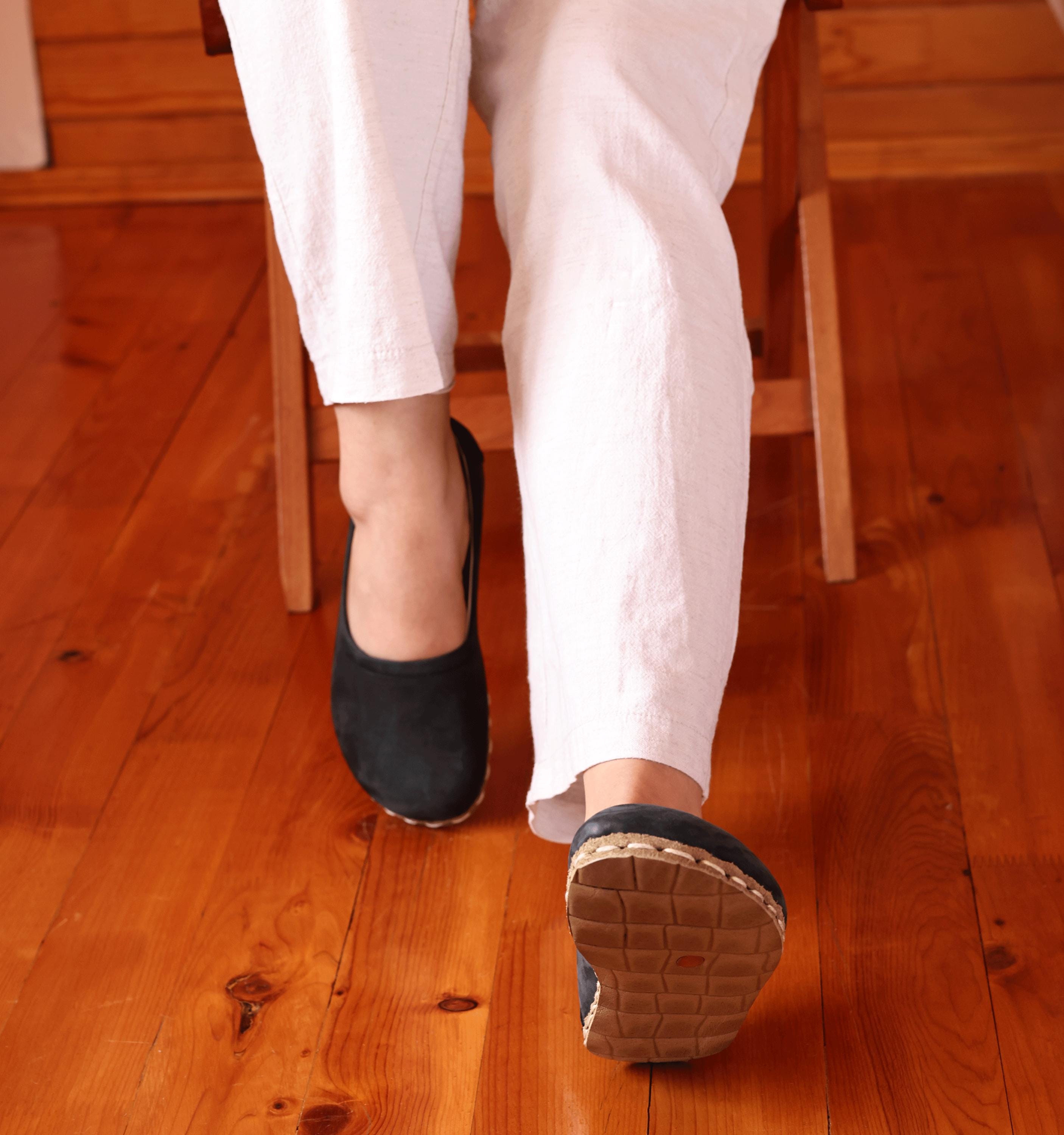 edebarefoot Raven Black NRM Series Women