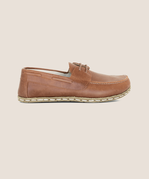Men's barefoot boat shoe in Umber crazy leather